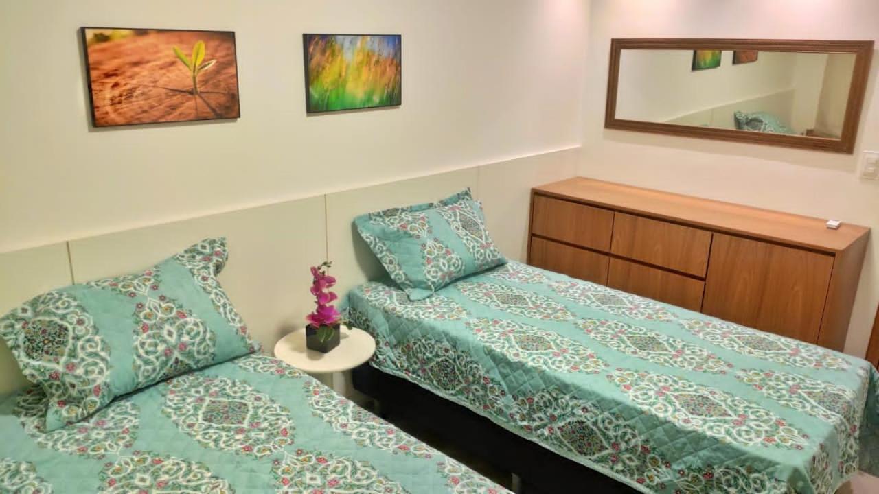 Guarajuba Porto Smeralda Village C02, Terreo - Guarajuba Temporada, Viva Mais De Uma Experiencia De Hospedagem Conosco! 130M Da Praia 외부 사진