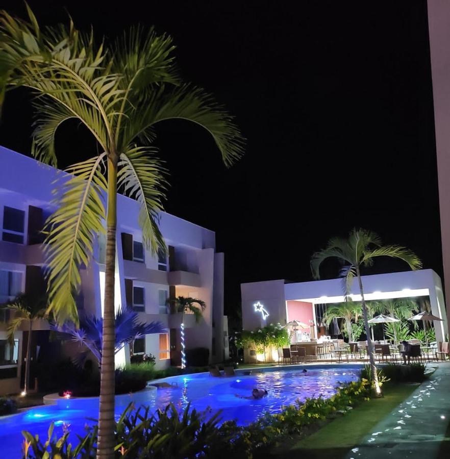 Guarajuba Porto Smeralda Village C02, Terreo - Guarajuba Temporada, Viva Mais De Uma Experiencia De Hospedagem Conosco! 130M Da Praia 외부 사진